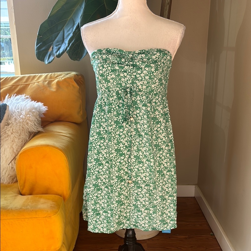 NWT Cupshe Green Ditsy Floral Sweetheart Mini Strapless Tube Dress Size Small